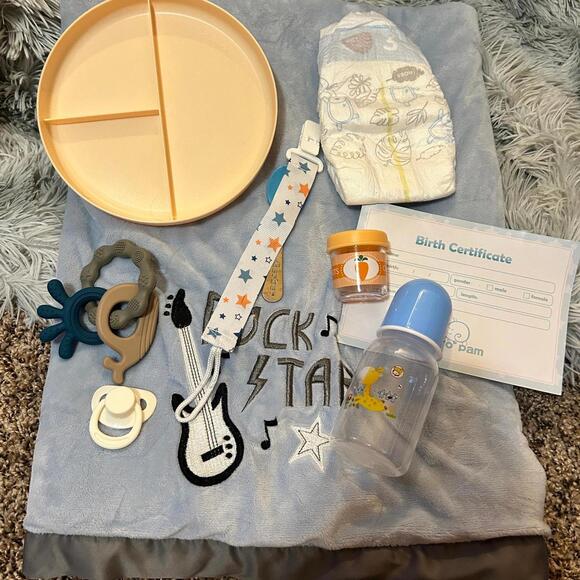 Reborn Baby Boy Doll Full Silicone Vinyl Anatomically Correct & Accessories - Picture 7 of 12